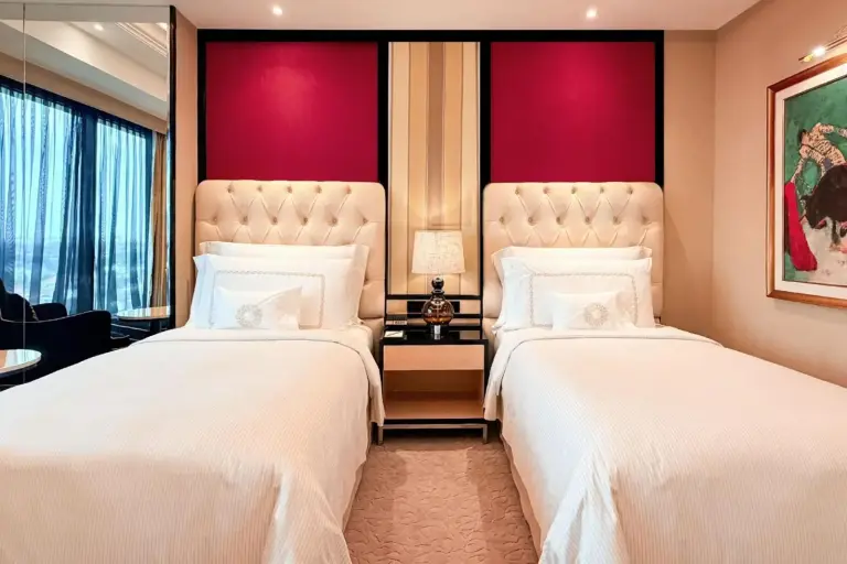 Habitación doble confortable en The Trans Luxury Hotel Surabaya