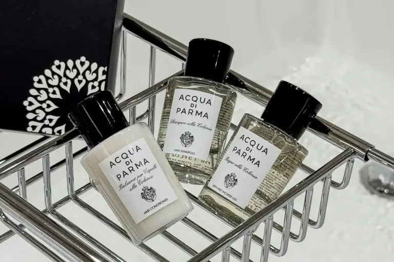 Artículos de tocador de lujo en The Trans Luxury Hotel Surabaya